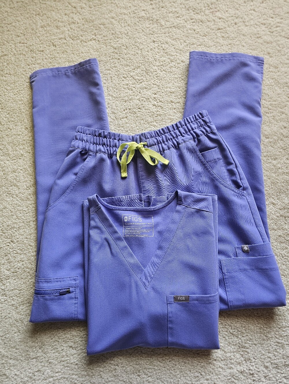 FIGS BLUEBERRY SCRUB SET
